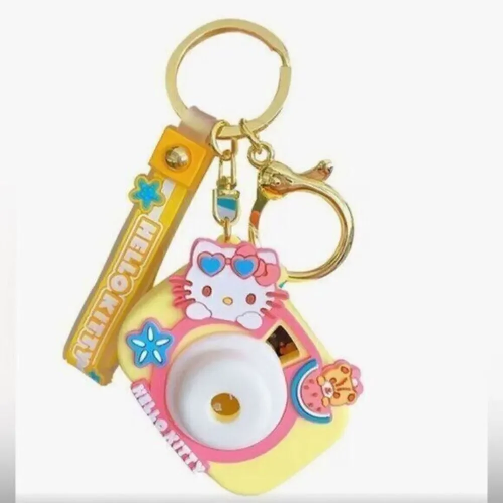 NWT Sanrio Kuromi Hello Kitty Projection Camera Keychain Bag Pendant Charms